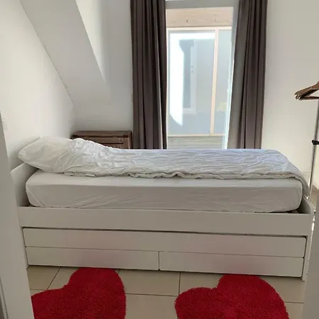 Apartment D'este De Haan